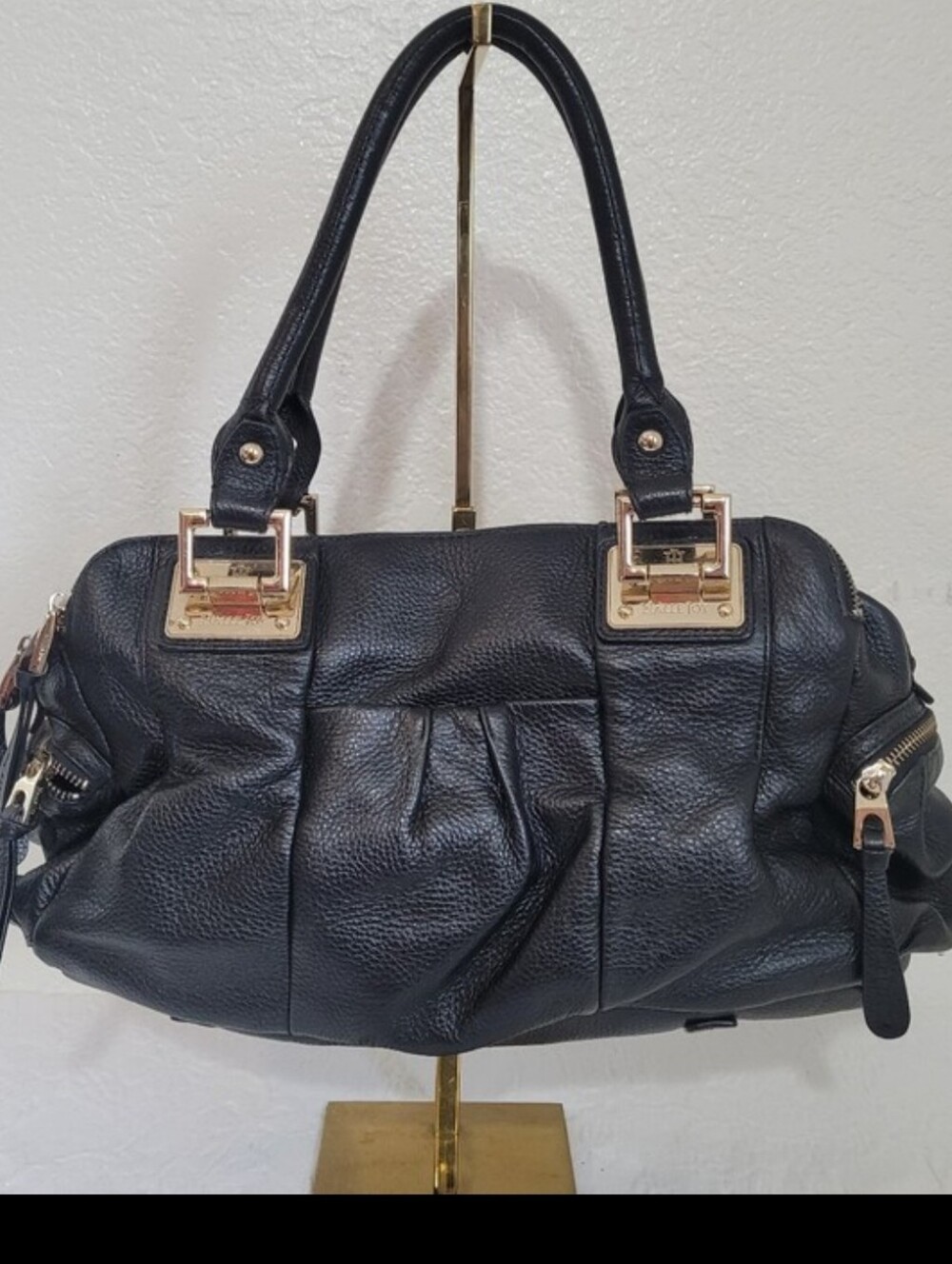 HALLE JOY Black Pebbled 3 Zipper Compartment and 2 Side Zipper Pockets.